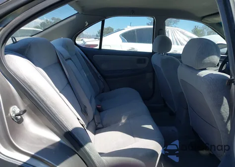 2001 Nissan Altima Gxe из США, поврежденный, VIN 1N4DL01DX1C208645